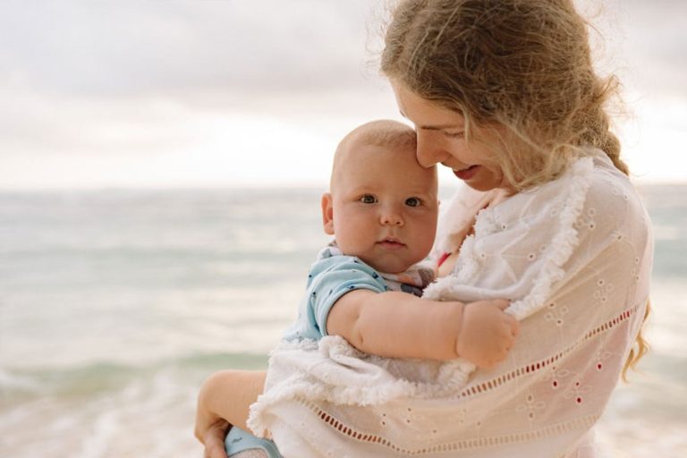 Pomoč ob rojstvu otroka Na dlani